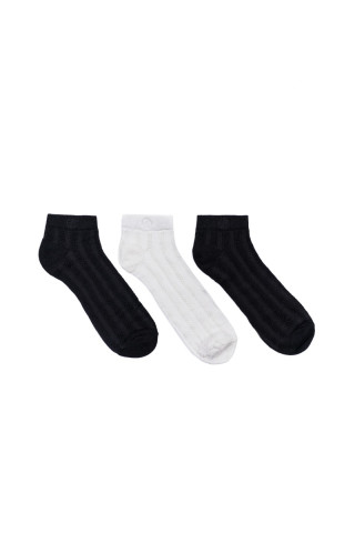 Ankle Socks - 2 Black & 1 White